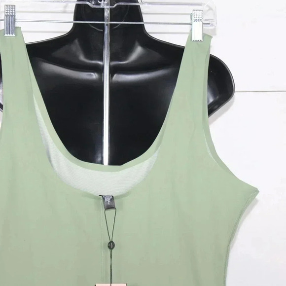 Pinsy - Picture 5 of 8